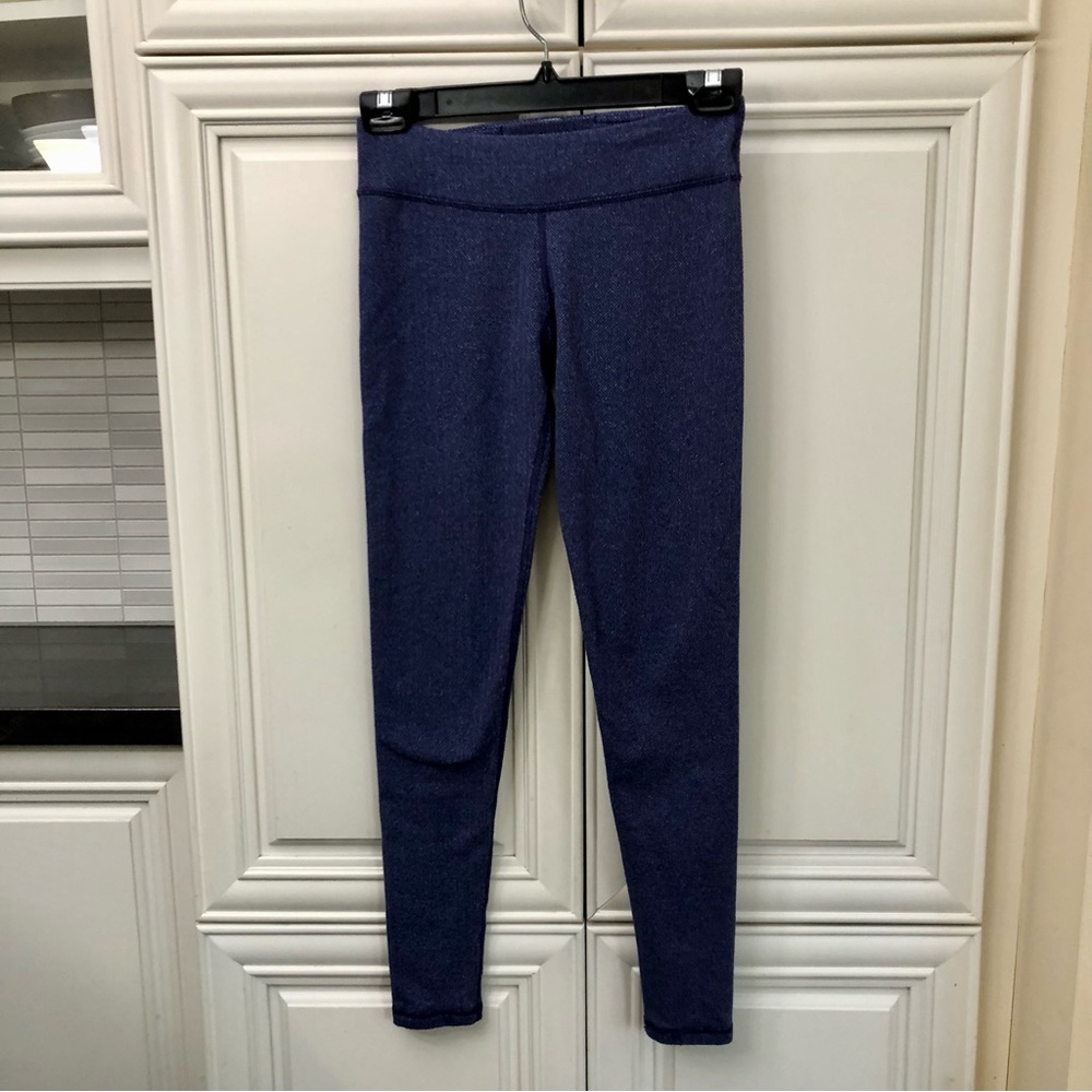 Ivivva by Lululemon girls reversible leggings 🍋